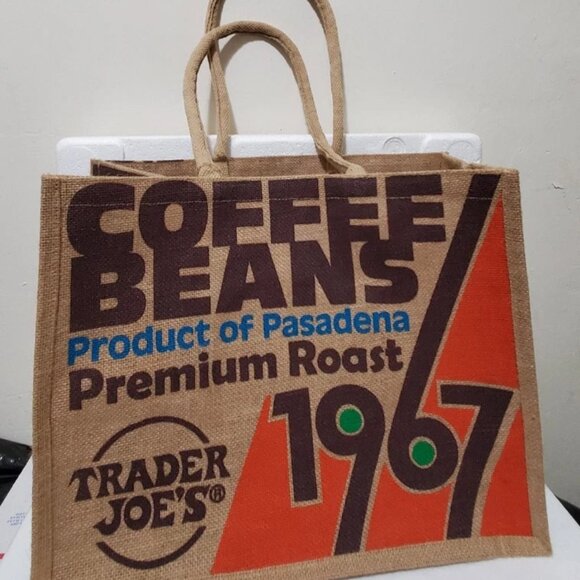 Trader Joe’s “Coffee Beans / Pasadena 1967” Jute Tote Premium Collector - Picture 11 of 11